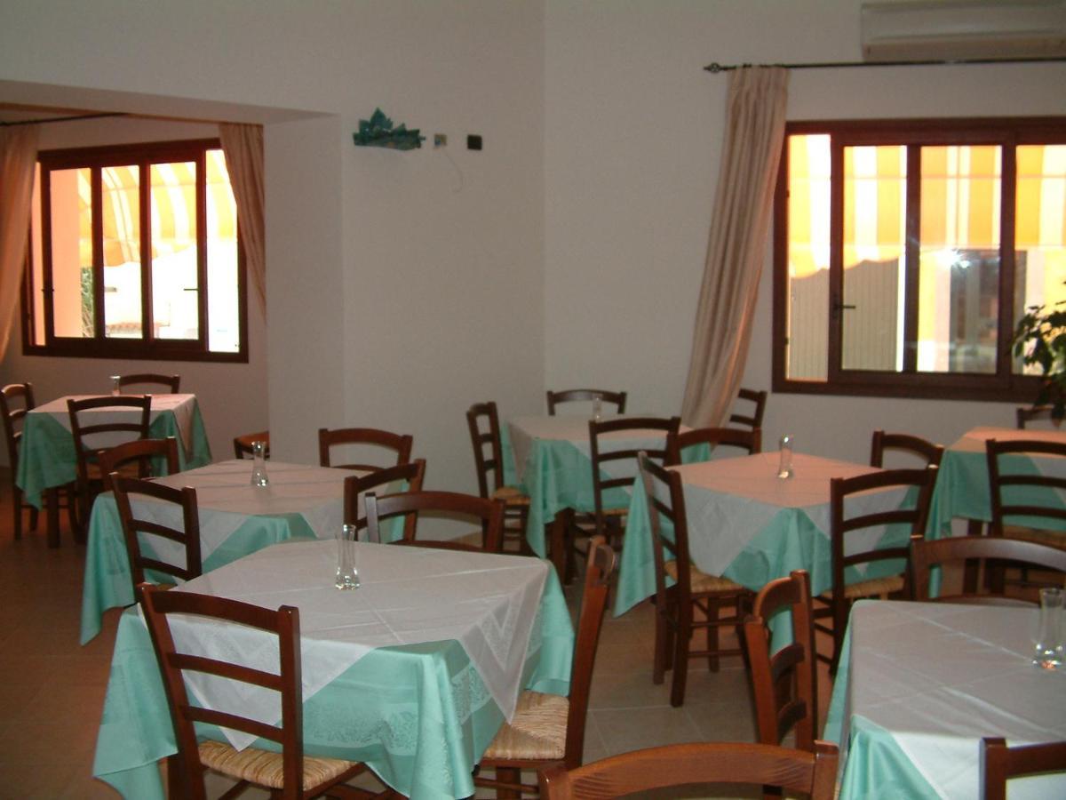 Scano Comfort Inn Санта Тереза Галура Екстериор снимка