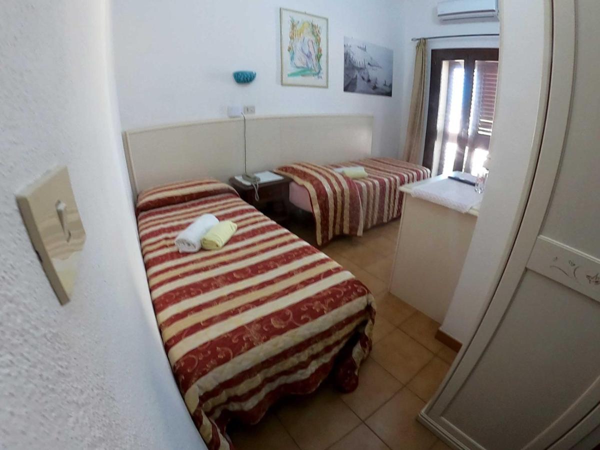 Scano Comfort Inn Санта Тереза Галура Екстериор снимка