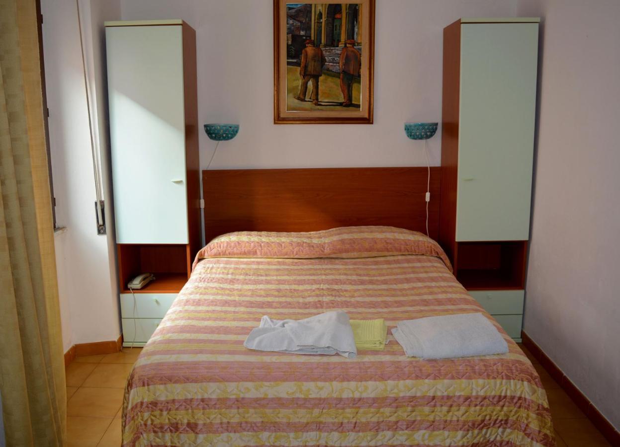 Scano Comfort Inn Санта Тереза Галура Екстериор снимка