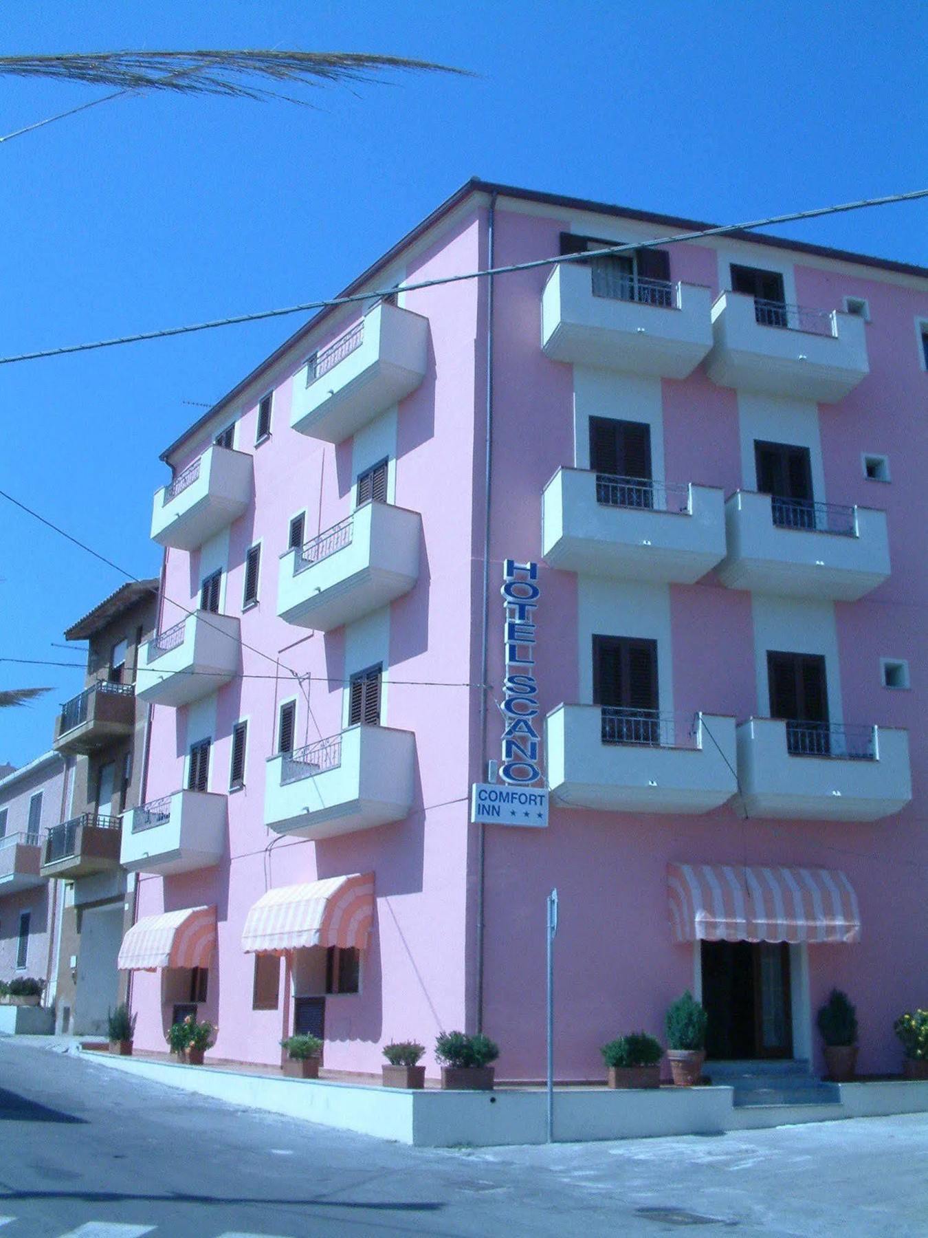 Scano Comfort Inn Санта Тереза Галура Екстериор снимка